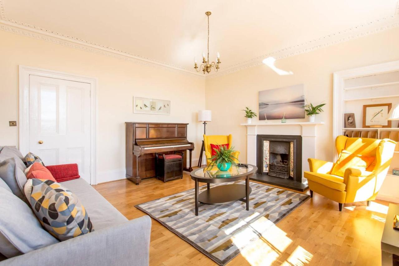 Ferienwohnung Altido Retro Castle Retreat 2Bed Edinburgh Exterior foto