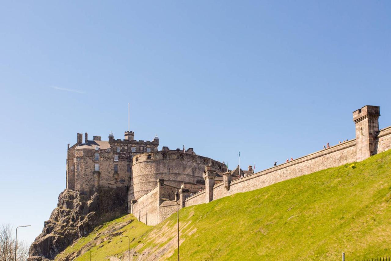 Ferienwohnung Altido Retro Castle Retreat 2Bed Edinburgh Exterior foto