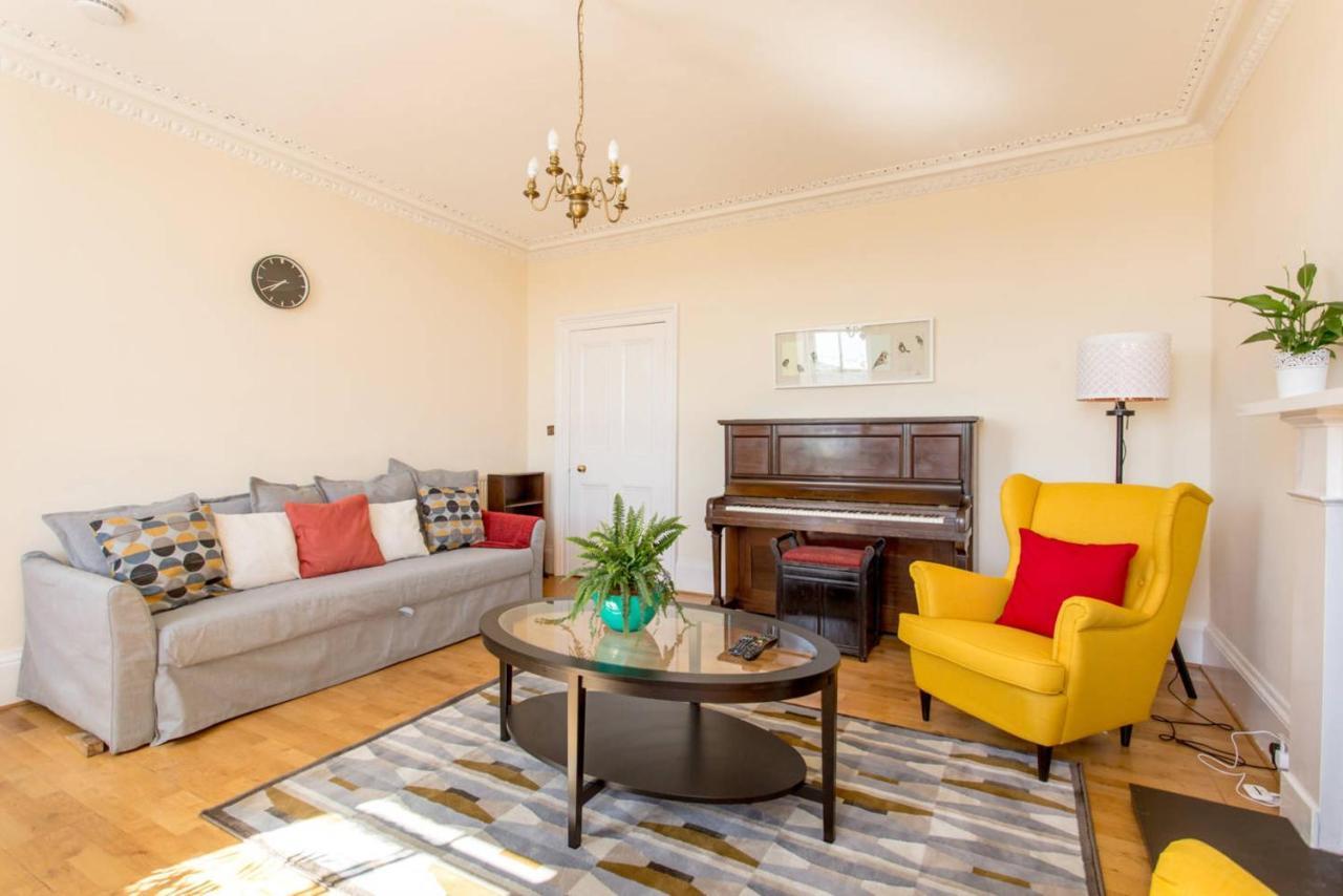 Ferienwohnung Altido Retro Castle Retreat 2Bed Edinburgh Zimmer foto
